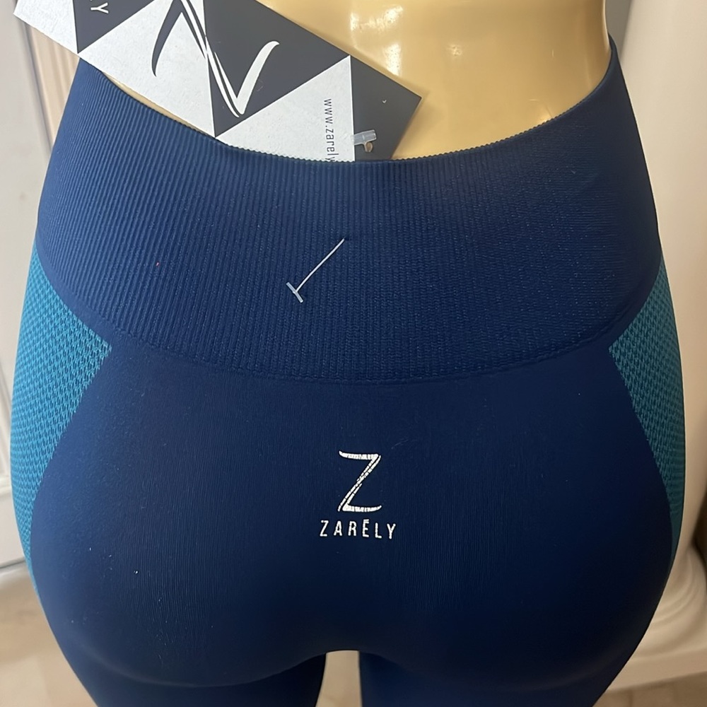 ZARELY LEGGINGS - Picture 4 of 5